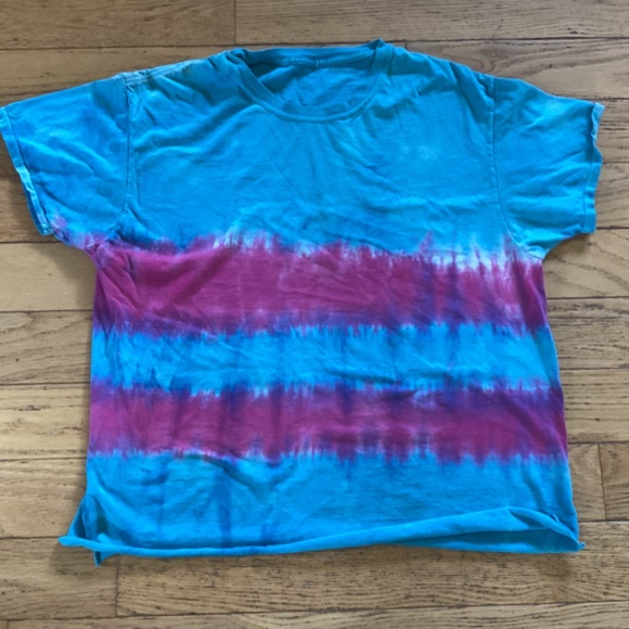 Hand dyed tie dye t-shirt, blue/pink/purple, size L, 100% cotton - Picture 2 of 6